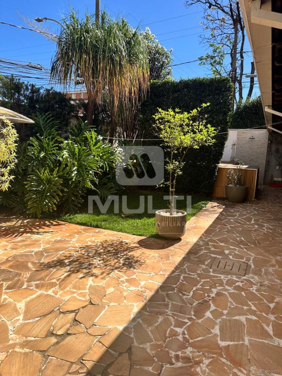 Casa, 4 quartos, 250 m² - Foto 13