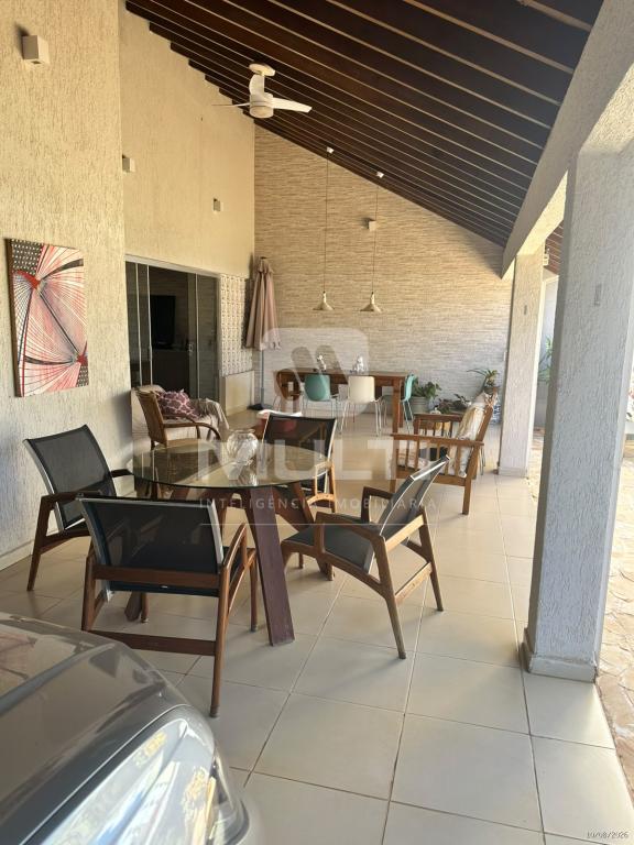 Casa, 4 quartos, 250 m² - Foto 16