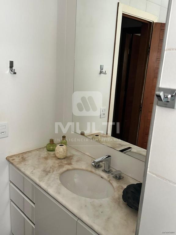 Casa, 4 quartos, 250 m² - Foto 39