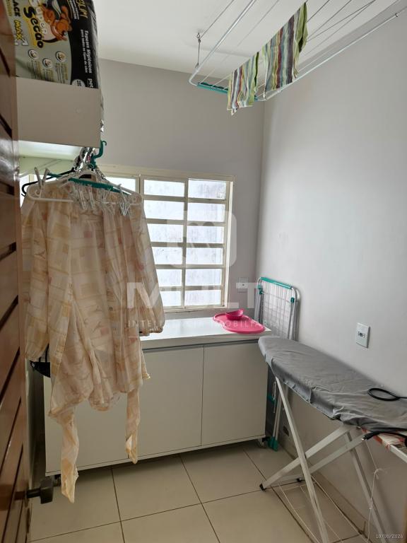 Casa, 4 quartos, 250 m² - Foto 44