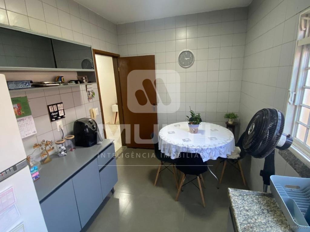 Casa, 3 quartos, 200 m² - Foto 17