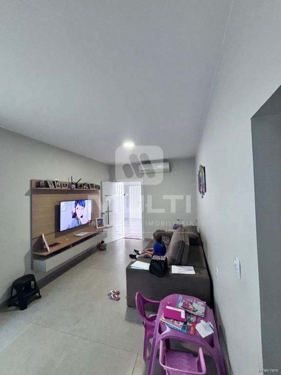 Casa, 3 quartos, 130 m² - Foto 1
