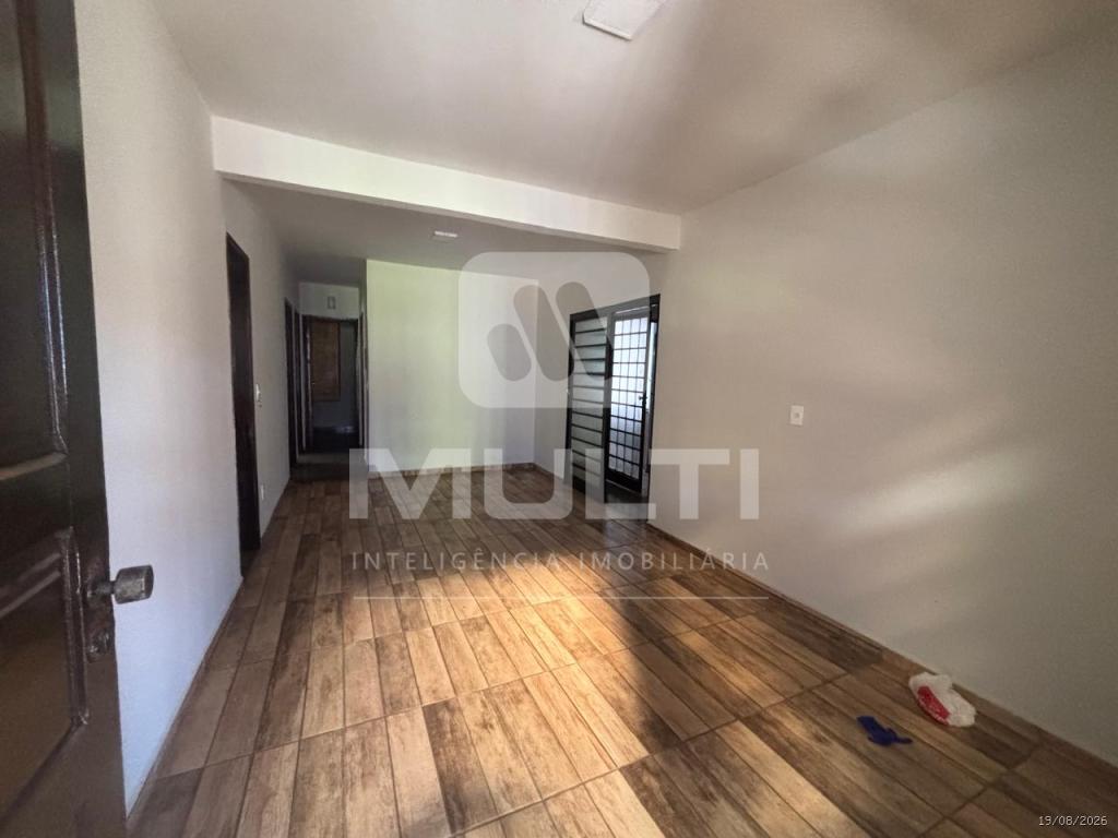 Casa, 3 quartos, 196 m² - Foto 1