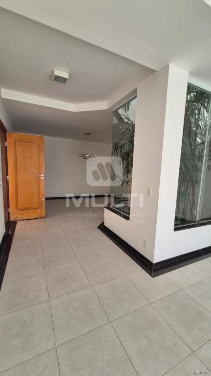 Casa, 5 quartos, 322 m² - Foto 5