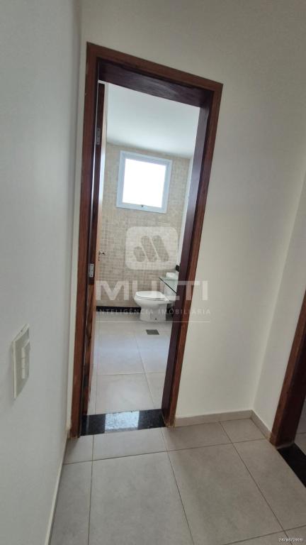 Casa, 5 quartos, 322 m² - Foto 9