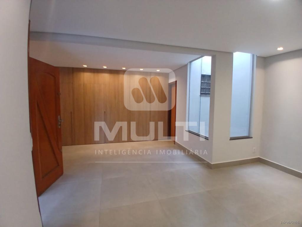 Casa, 3 quartos, 230 m² - Foto 6