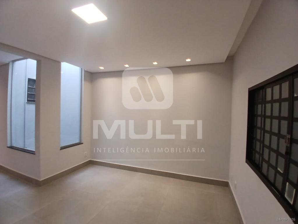 Casa, 3 quartos, 230 m² - Foto 7