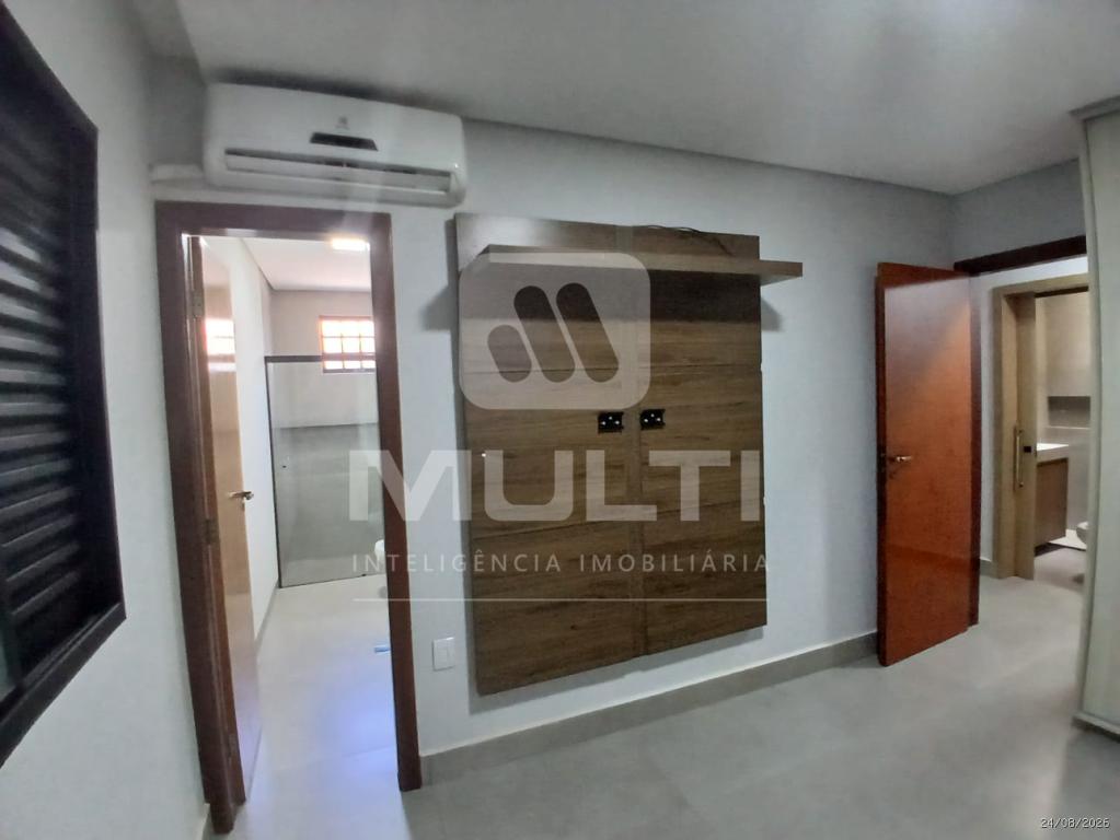 Casa, 3 quartos, 230 m² - Foto 19
