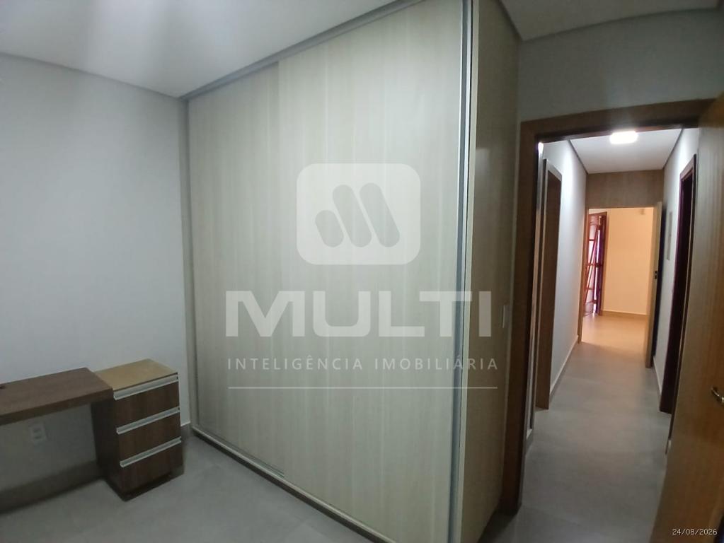 Casa, 3 quartos, 230 m² - Foto 31