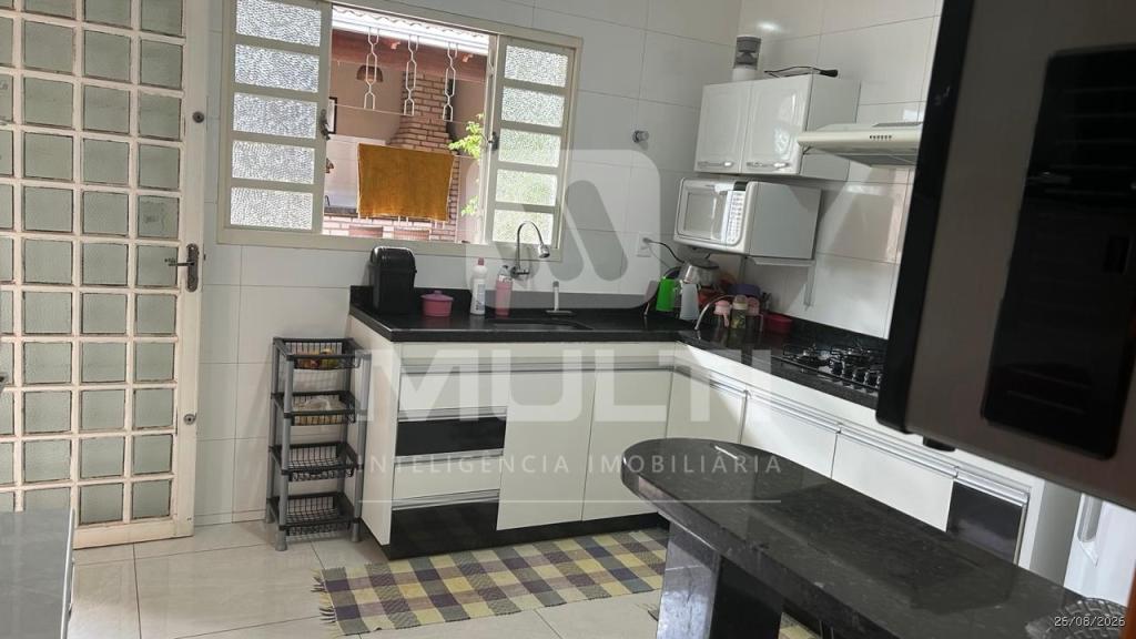 Casa, 3 quartos, 194 m² - Foto 6