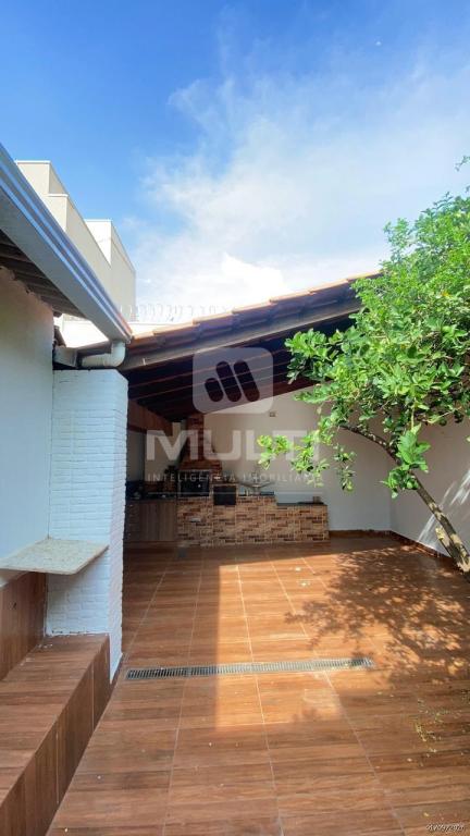 Casa, 4 quartos, 210 m² - Foto 3