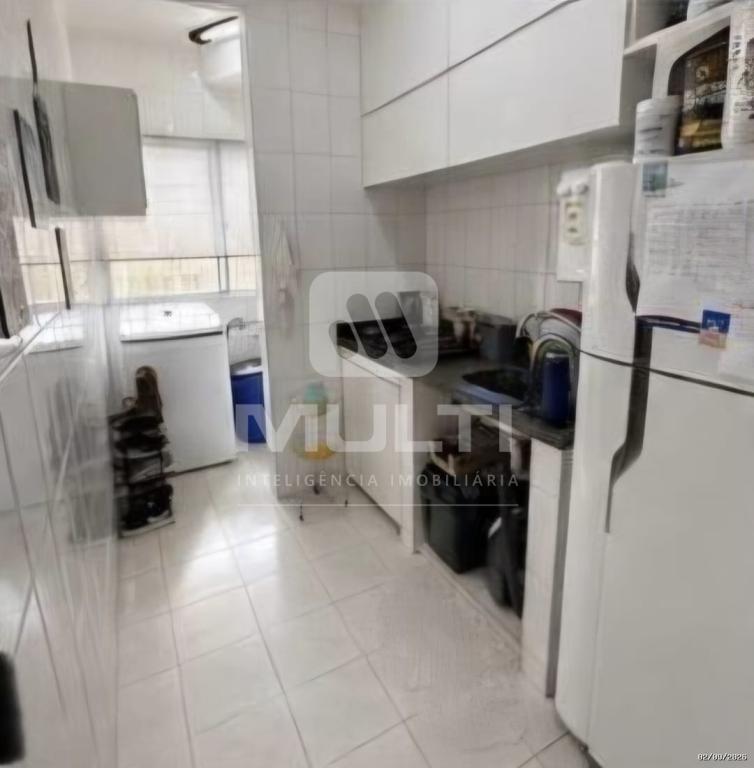 Apartamento, 2 quartos, 48 m² - Foto 2