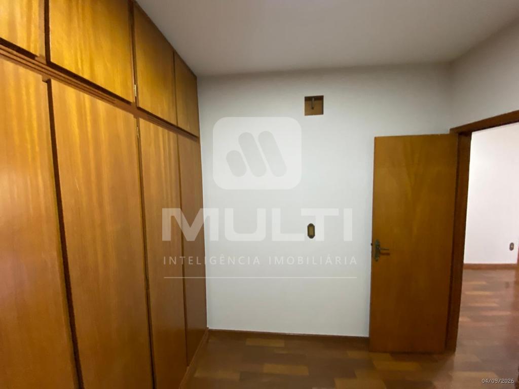 Casa, 4 quartos, 295 m² - Foto 11