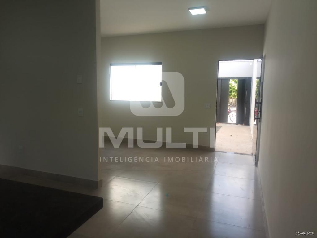 Casa, 3 quartos, 75 m² - Foto 1