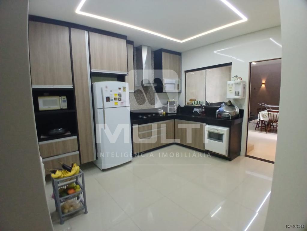 Casa, 3 quartos, 200 m² - Foto 7