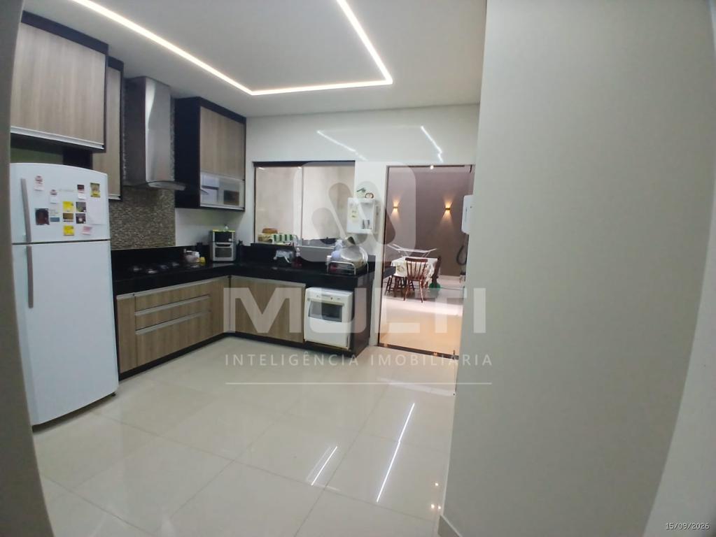 Casa, 3 quartos, 200 m² - Foto 8