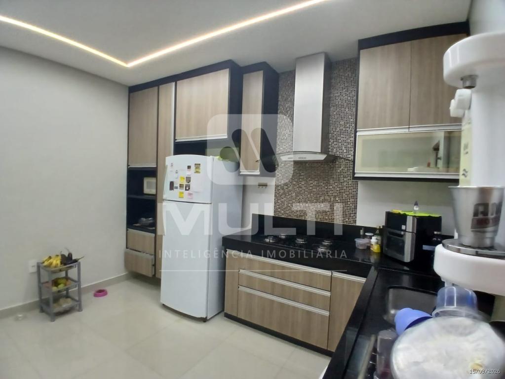 Casa, 3 quartos, 200 m² - Foto 10