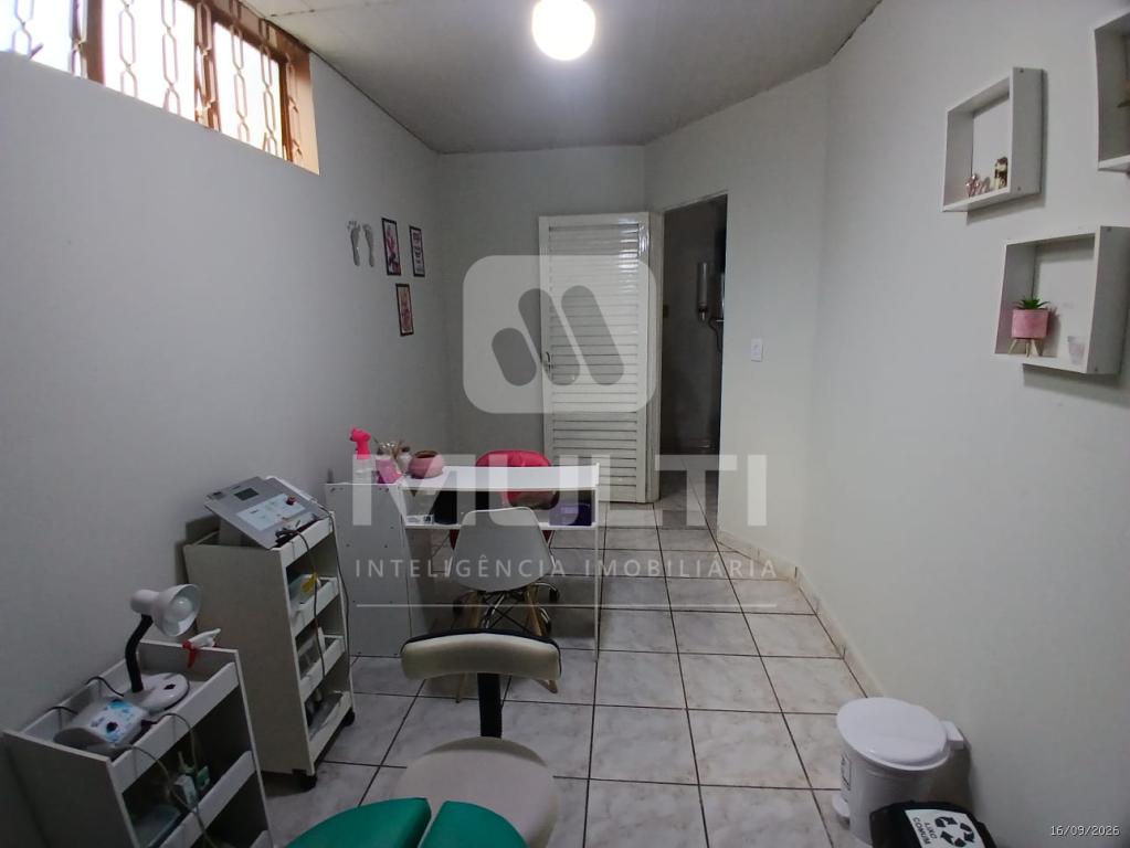 Casa, 2 quartos, 240 m² - Foto 5