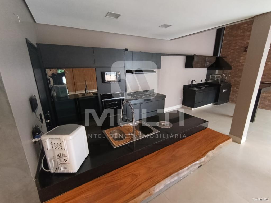 Casa, 3 quartos, 203 m² - Foto 21