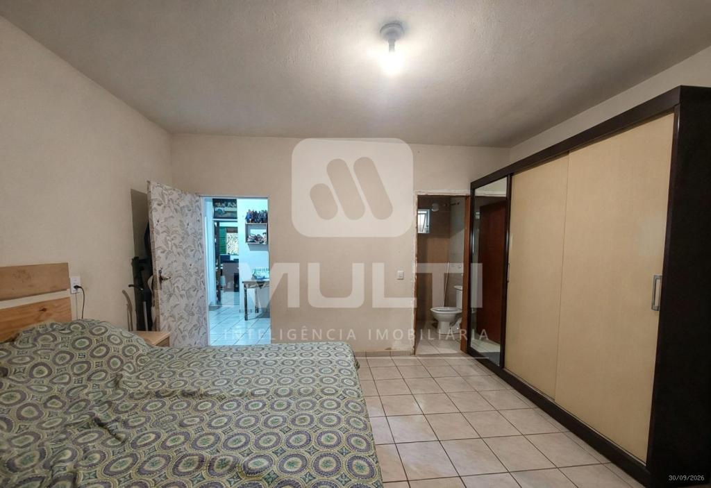 Casa, 3 quartos, 180 m² - Foto 2