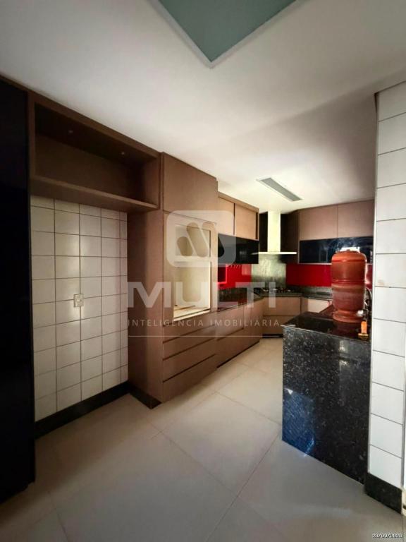 Casa, 3 quartos, 220 m² - Foto 12