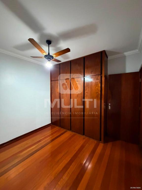 Casa, 3 quartos, 220 m² - Foto 28