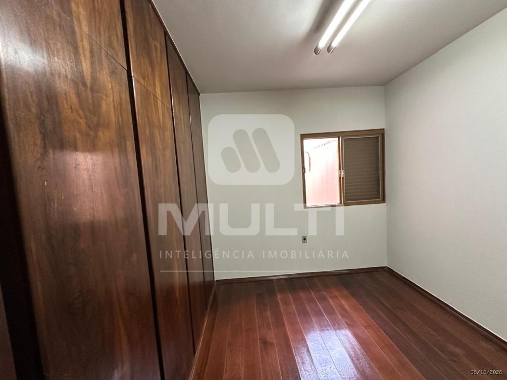 Casa, 4 quartos, 260 m² - Foto 7