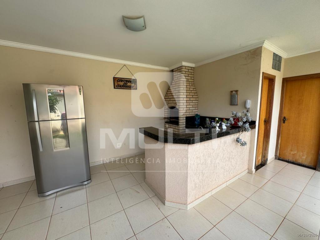 Casa, 4 quartos, 240 m² - Foto 11