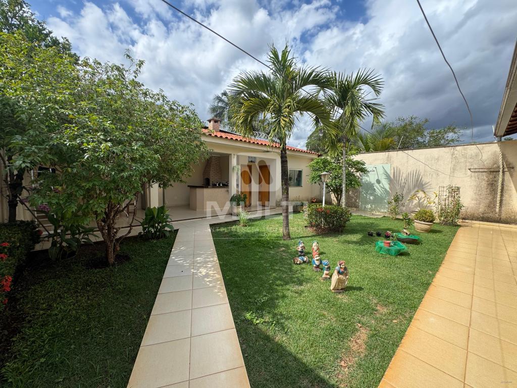Casa, 4 quartos, 240 m² - Foto 13