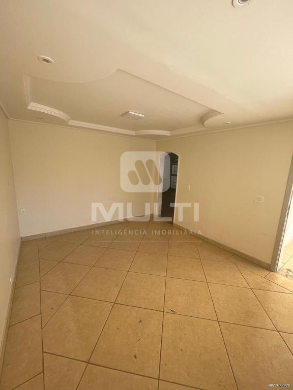 Casa, 4 quartos, 380 m² - Foto 2