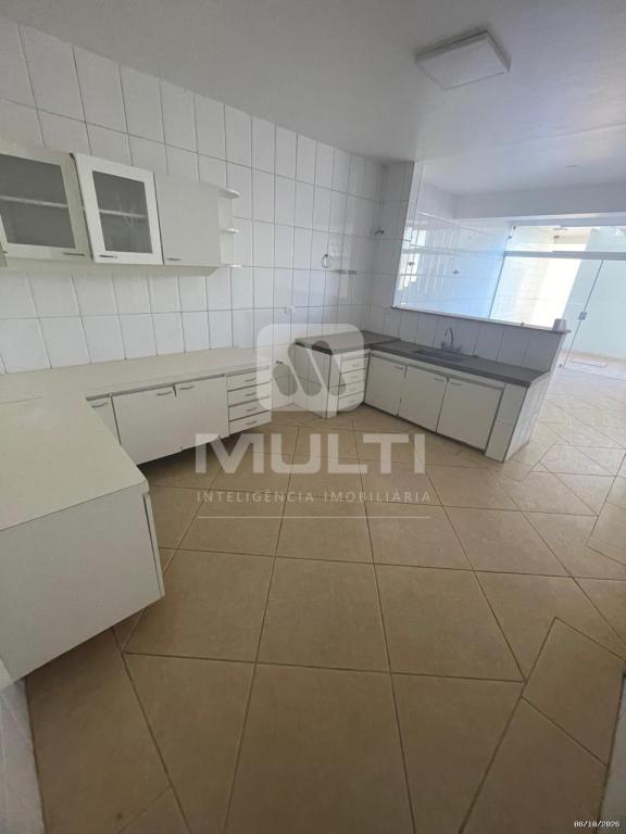 Casa, 4 quartos, 380 m² - Foto 8