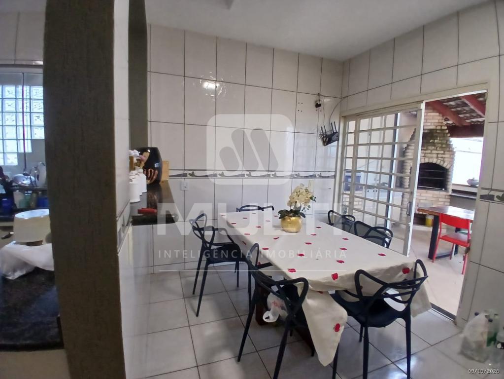 Casa, 3 quartos, 274 m² - Foto 9