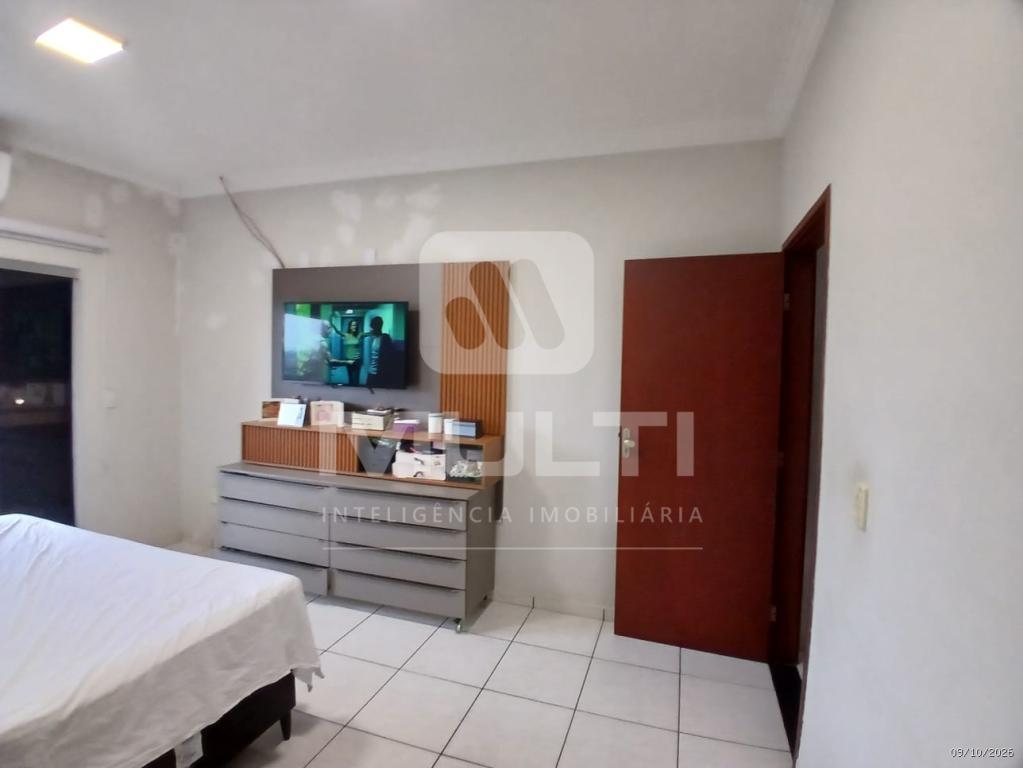 Casa, 3 quartos, 274 m² - Foto 28