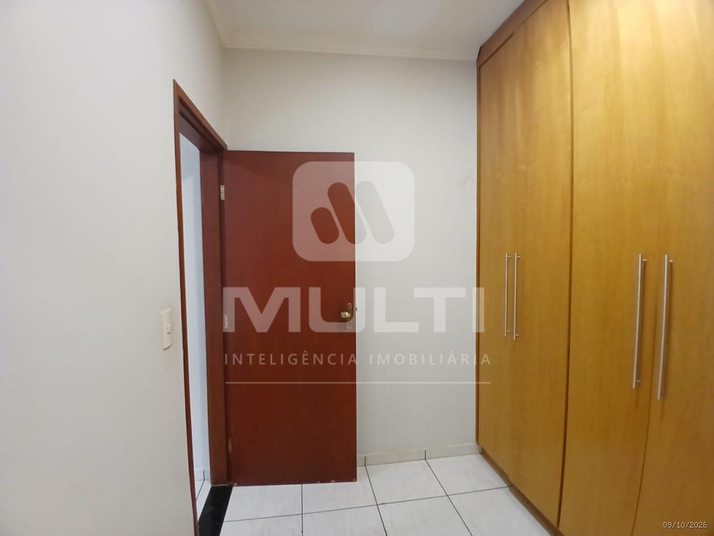 Casa, 3 quartos, 274 m² - Foto 33