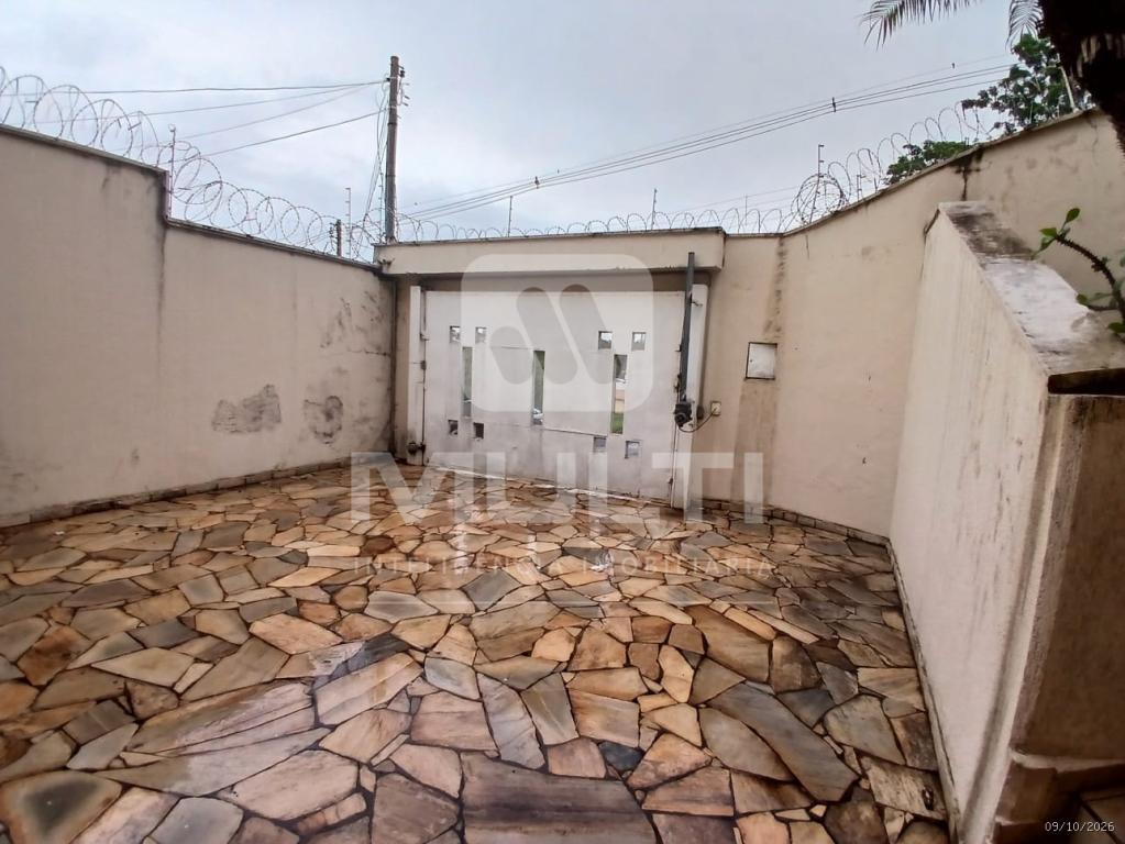 Casa, 3 quartos, 274 m² - Foto 38