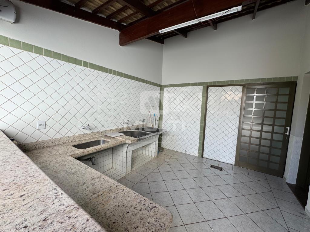 Casa, 3 quartos, 182 m² - Foto 11