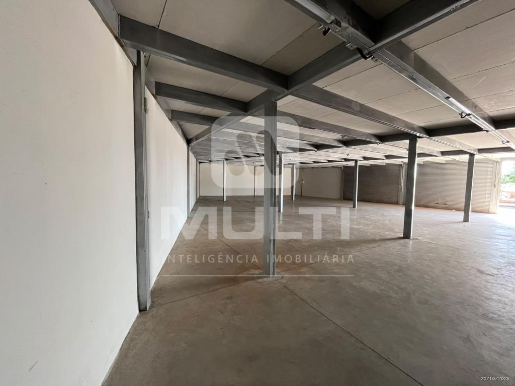 Depósito-Galpão, 384 m² - Foto 1