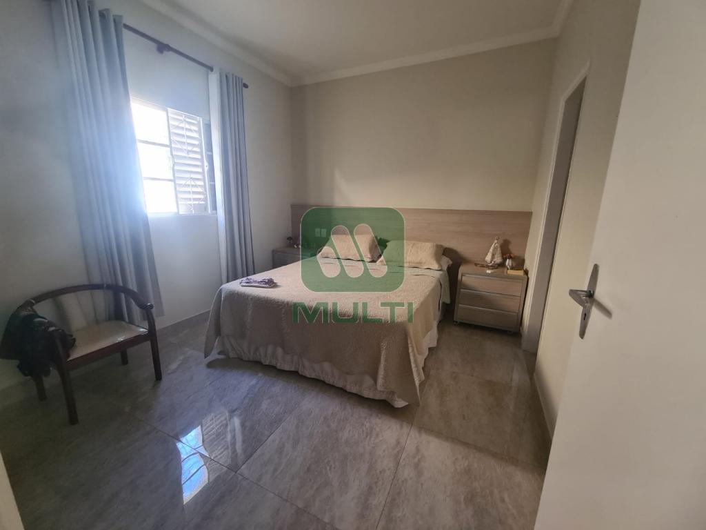 Casa à venda com 3 quartos, 160m² - Foto 10