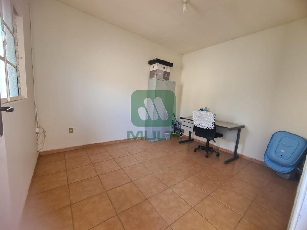 Casa à venda com 3 quartos, 160m² - Foto 14