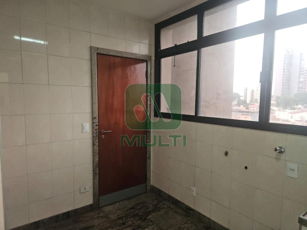 Apartamento à venda com 4 quartos, 337m² - Foto 16