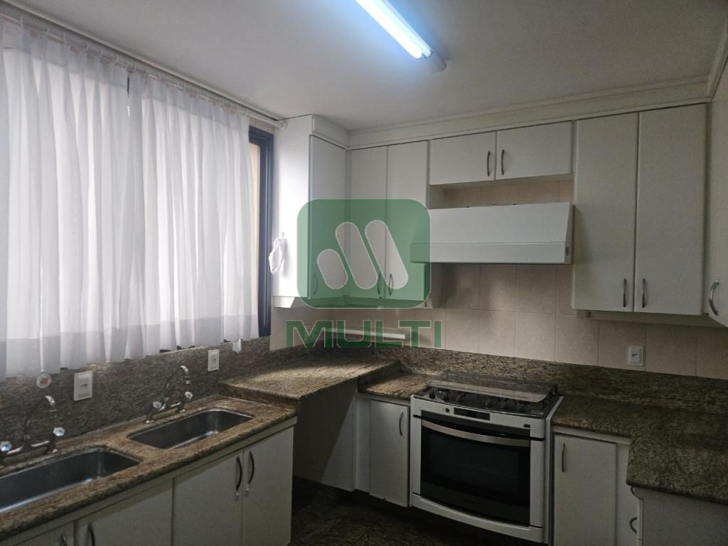 Apartamento à venda com 4 quartos, 337m² - Foto 19