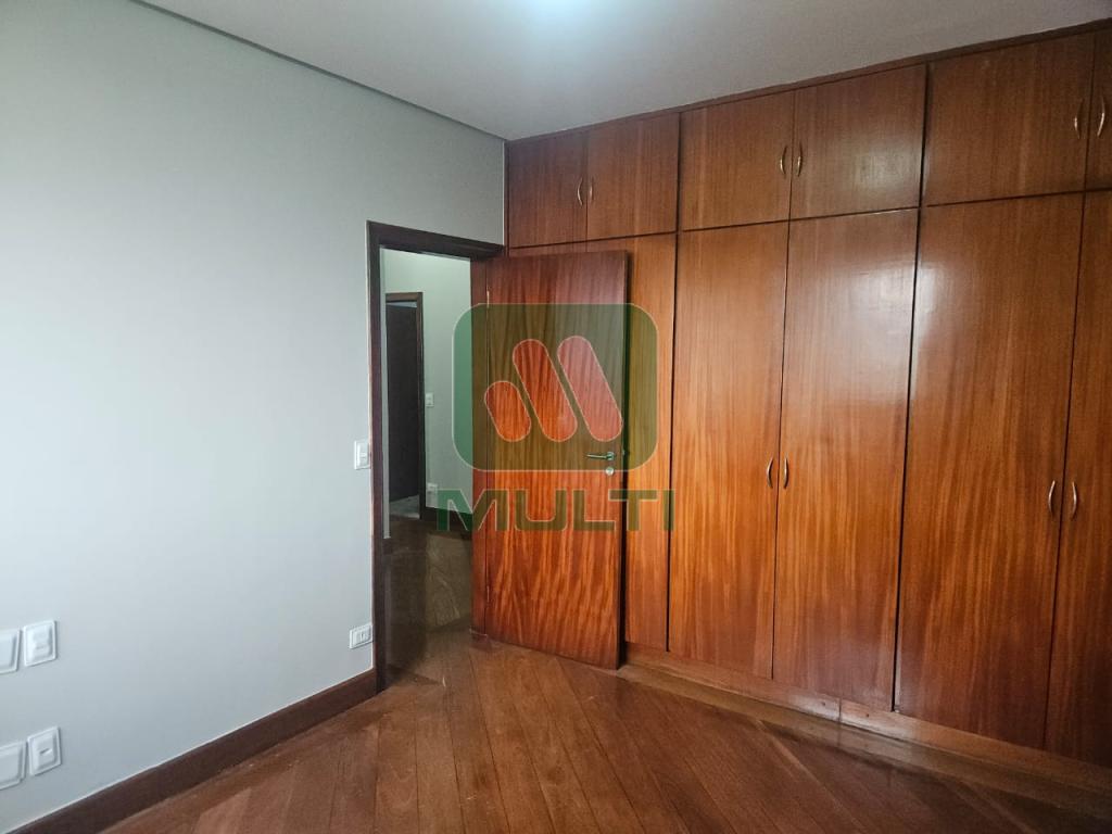 Apartamento à venda com 4 quartos, 337m² - Foto 34