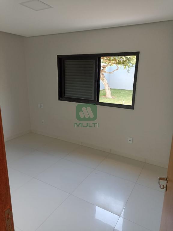 Casa à venda com 4 quartos, 192m² - Foto 8