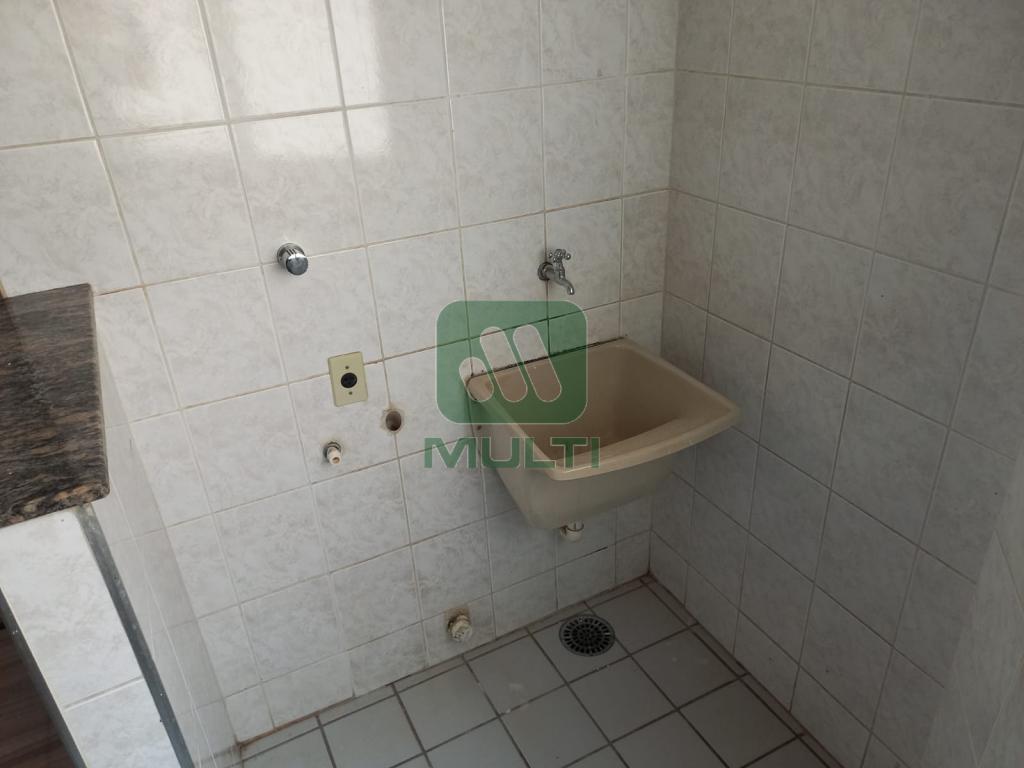 Apartamento à venda com 3 quartos, 68m² - Foto 13