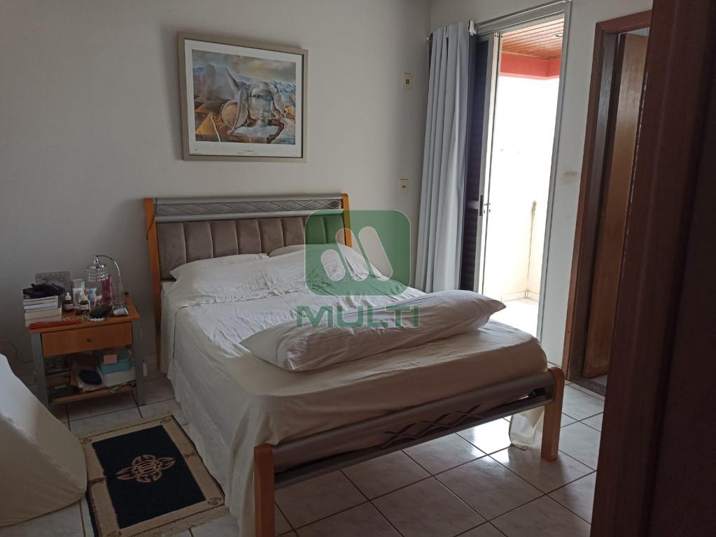 Apartamento à venda com 4 quartos, 101m² - Foto 5