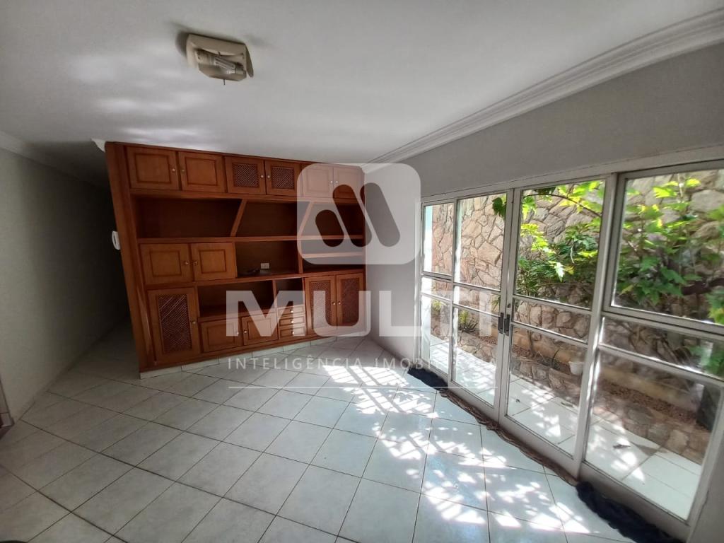 Casa à venda com 4 quartos, 400m² - Foto 11