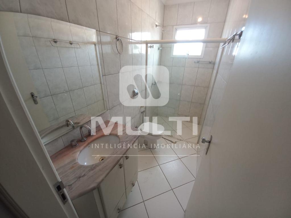 Casa à venda com 4 quartos, 400m² - Foto 18