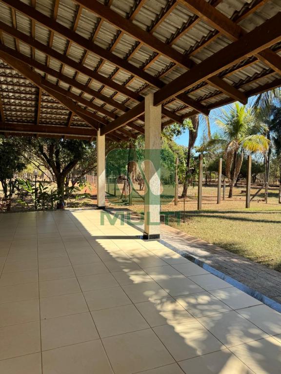 Casa de Condomínio à venda com 4 quartos, 583m² - Foto 25