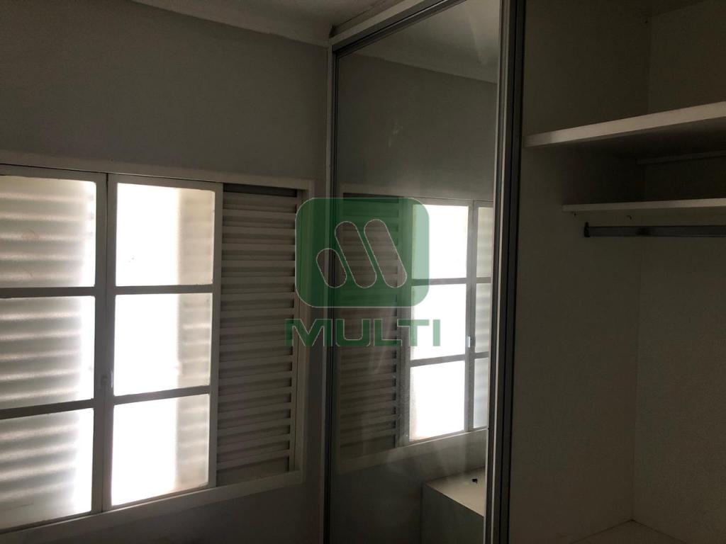 Casa à venda com 3 quartos, 190m² - Foto 15