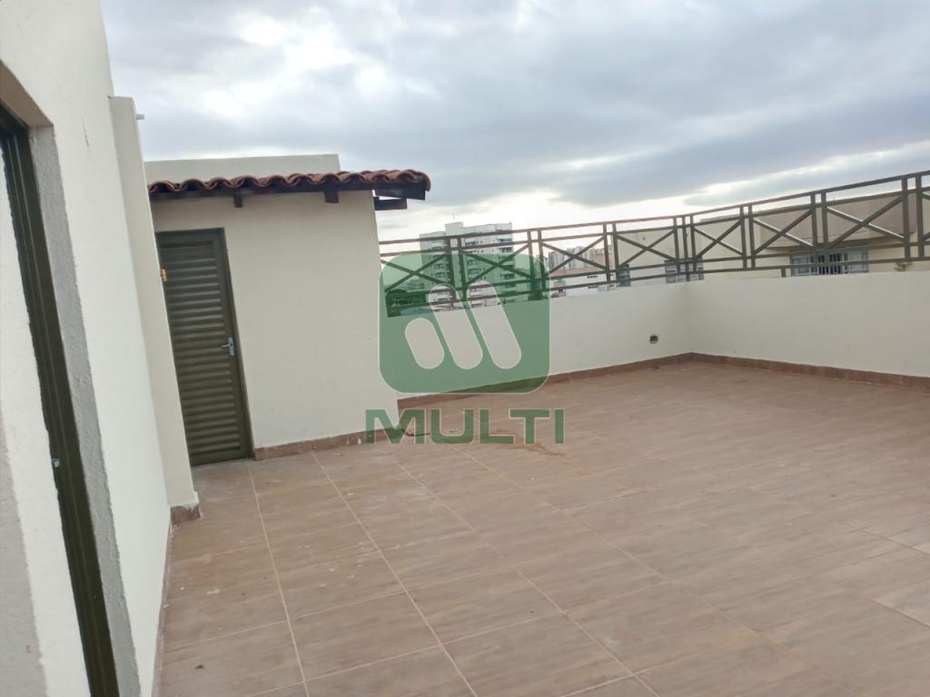 Apartamento à venda com 3 quartos, 84m² - Foto 4